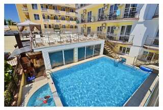 Гостиница Акрополь Витязево Четырехместный номер с балконом-6