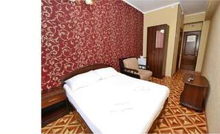 Гостиница Акрополь Витязево Двухместный номер с 1 кроватью и балконом-1